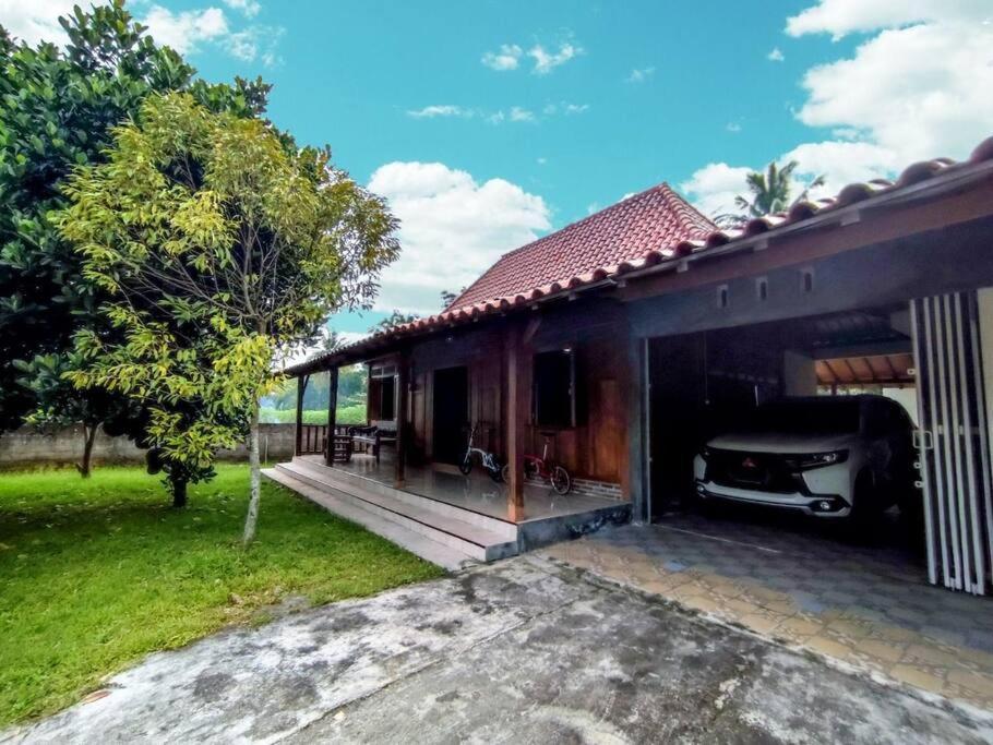 Ndalem Arsita Vila Jogjacarta Exterior foto